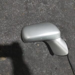 Retrovisor derecho Toyota Corolla Verso III 2.2 D-4D (136 cv)