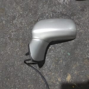 Retrovisor izquierdo Toyota Corolla Verso III 2.2 D-4D (136 cv)