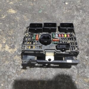 Caja de reles / fusibles Peugeot 407 2.0 HDi (136 cv)