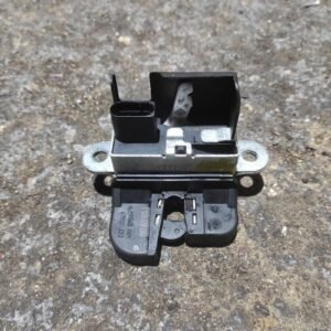 Cerradura maletero / porton Volkswagen Touran I (Versión 2006) 2.0 TDI (140 cv)