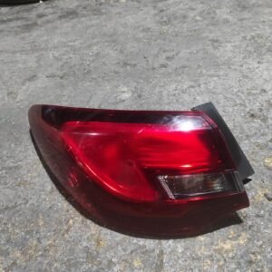 Piloto trasero izquierdo Opel Astra J Sedan 1.7 CDTI (130 cv) Ecotec