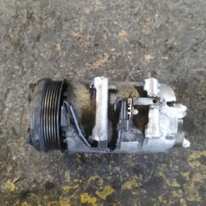 Compresor aire acondicionado Ford Focus II Hatchback 1.8 TDCi (116 cv)