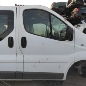 Puerta delantera derecha Nissan Primastar Autobús (X83) dCi 115 (114 cv)