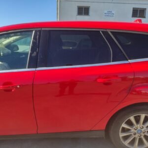 Puerta trasera izquierda Ford Focus III Wagon (Versión 2014) 1.0 EcoBoost (100 cv)