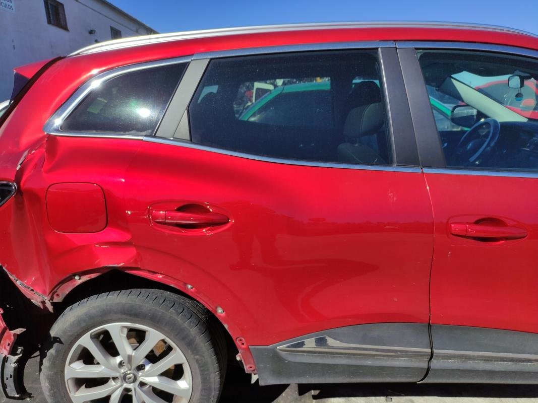 Puerta trasera derecha Renault Kadjar 1.5 Energy dCi (110 cv) Eco