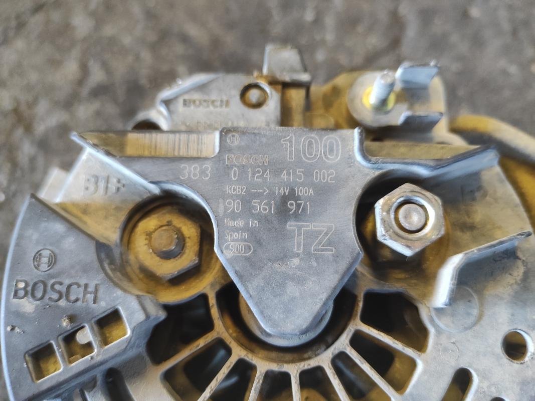 Alternador Opel Astra G 1.6i (85 cv) - Imagen 4