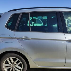 Puerta trasera derecha Volkswagen Golf VII Sportsvan 1.6 TDI (115cv)