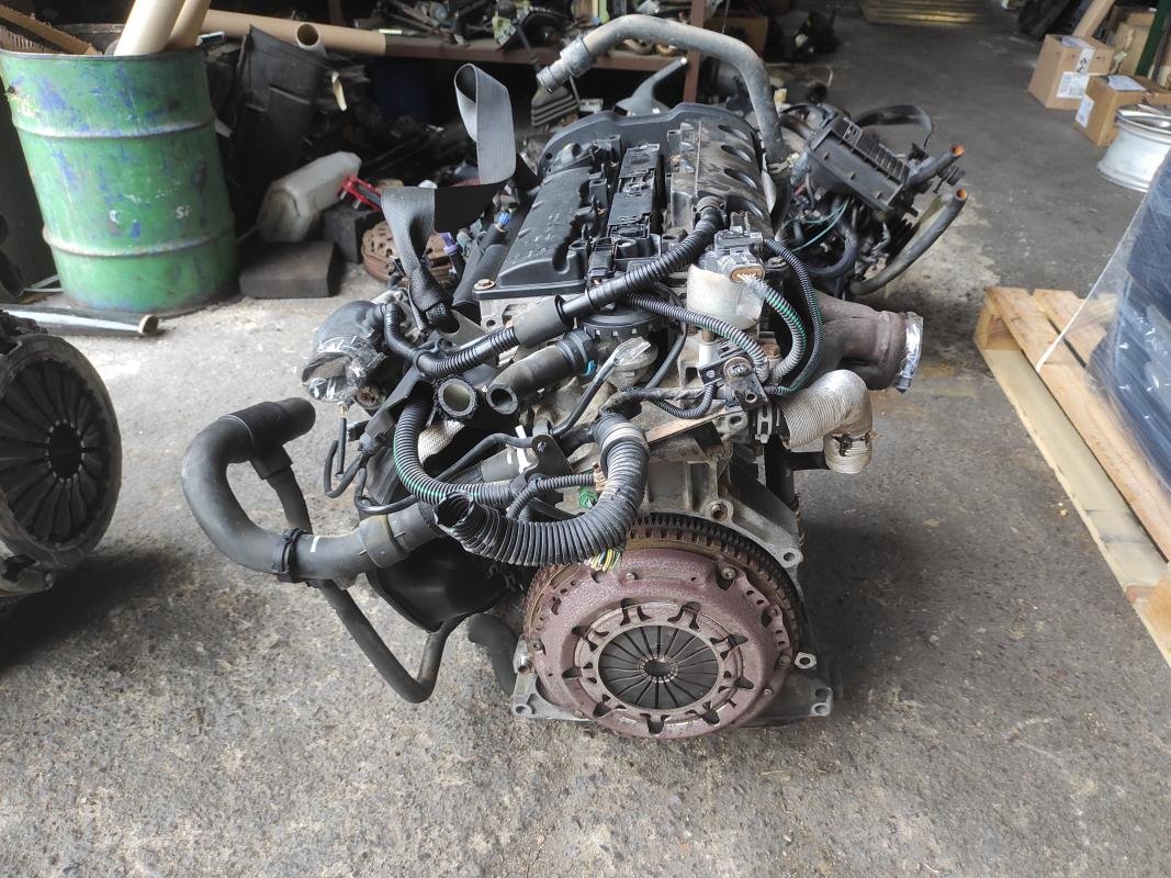 Motor Citroen C8 (Fase I) 2.0i 16V (136 cv) - Imagen 4