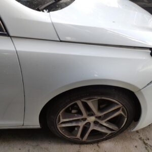 Aleta delantera derecha Peugeot 308 SW II 1.5 BLUEHDI 100 (102 CV)