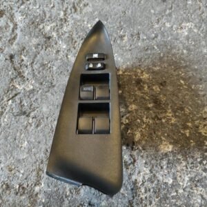 Mando elevalunas delantero izquierdo Toyota RAV 4 III 2.2 D-4D (150 cv)