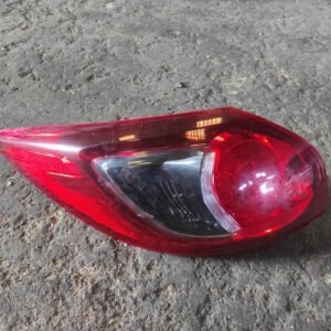 Piloto trasero izquierdo Mazda CX-5 2.2 (150 cv) SKYACTIV-D 4WD Automatico