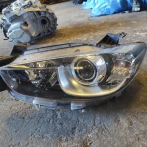 Faro izquierdo Mazda CX-5 2.2 (150 cv) SKYACTIV-D 4WD Automatico