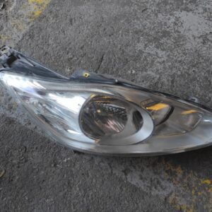 Faro derecho Ford C-MAX II 1.6 Duratec Ti-VCT (105 cv)