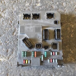 Caja de reles / fusibles Peugeot Partner 1.6 HDi (75 cv)