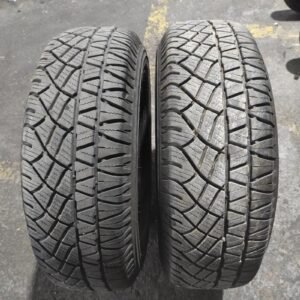 Juego de Neumáticos Michelin 235/70R16, año 2023.