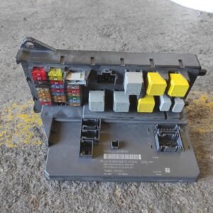 Caja de reles / fusibles Mercedes Benz Sprinter 5-t Caja/Chasis (906) 515 CDI (906,153, 906,155, 906,253, 906,255) (150 cv)