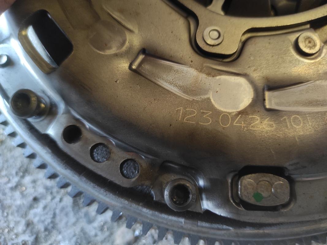 Kit embrague Volkswagen Golf V 1.9 TDI (105 cv) - Imagen 4