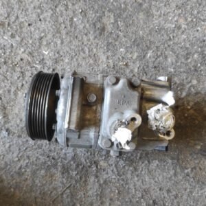 Compresor aire acondicionado Volkswagen Golf V 1.9 TDI (105 cv)