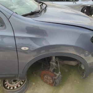 Aleta delantera derecha Nissan Qashqai+2 (Versión 2010) 2.0 (141  cv)