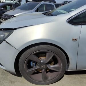 Aleta Delantera Izquierda Opel Astra J GTC 2.0 CDTI (165 cv) Ecotec start/stop