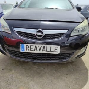 Paragolpe delantero Opel Astra J 1.7 CDTI (110 cv)