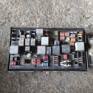 Caja de reles / fusibles Opel Insignia Hatchback 2.0 CDTI (131 cv) DPF