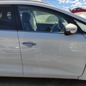Puerta delantera derecha Kia Carens IV 1.7 16V CRDi (136 cv) HPE