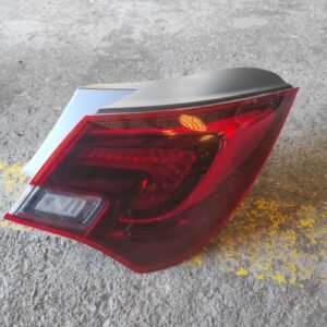 Piloto trasero derecho Opel Astra J GTC 2.0 CDTI (165 cv) Ecotec start/stop