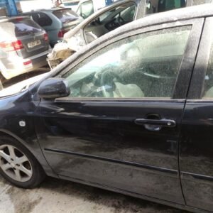 Puerta delantera izquierda Toyota Corolla IX (E120, E130) 1.4 D-4D (90 cv)