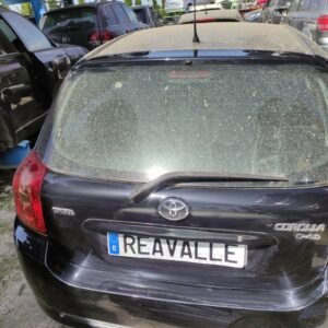 Porton trasero Toyota Corolla IX (E120, E130) 1.4 D-4D (90 cv)