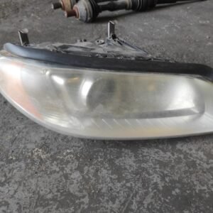 Faro derecho Volvo XC70 III 2.4 D5 (205 cv) AWD