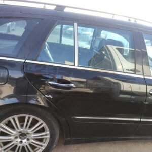 Puerta trasera derecha Mercedes Benz Clase E T-mod. (S211) E 320 CDI (204 cv)