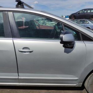 Puerta delantera derecha Peugeot 5008 I (Fase I) 1.6 HDI (109cv)