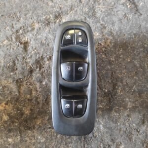 Mando elevalunas delantero izquierdo Renault Kadjar 1.5 Energy dCi (110 cv) Eco