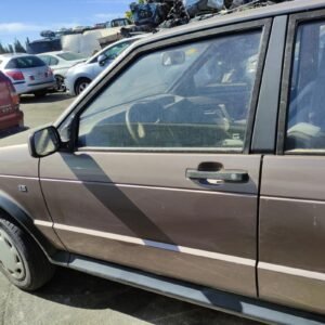 Puerta delantera izquierda Seat Ibiza I 1.5 i (89 cv)
