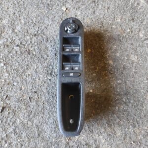 Mando elevalunas delantero izquierdo Alfa Romeo 159 1.9 JTDM (150 cv)