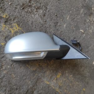 Retrovisor derecho Volkswagen Passat (B5) 1.6 (101 cv)