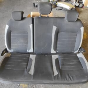 Asiento trasero Dacia Sandero II stepway (Versión 2016) 0.9 TCe (90 cv) Start&Stop