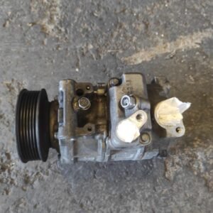 Compresor aire acondicionado Audi A4 (B8) Versión 2011 2.0 TDI (143 cv)