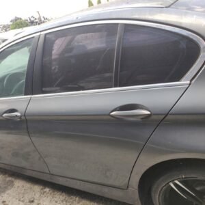 Puerta trasera izquierda Bmw Serie 5 Sedan (F10) 530d (245 cv)