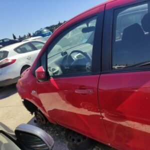 Puerta delantera izquierda Opel Agila II 1.2i MT (86 cv)