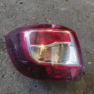 Piloto trasero izquierdo Dacia Sandero II 1.5 dCi (90 cv) FAP