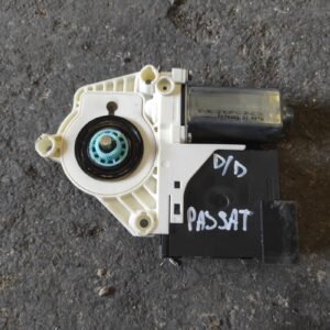 Motor elevalunas delantero derecho Volkswagen Passat (B6) 2.0 TDI (140 cv) Automatico