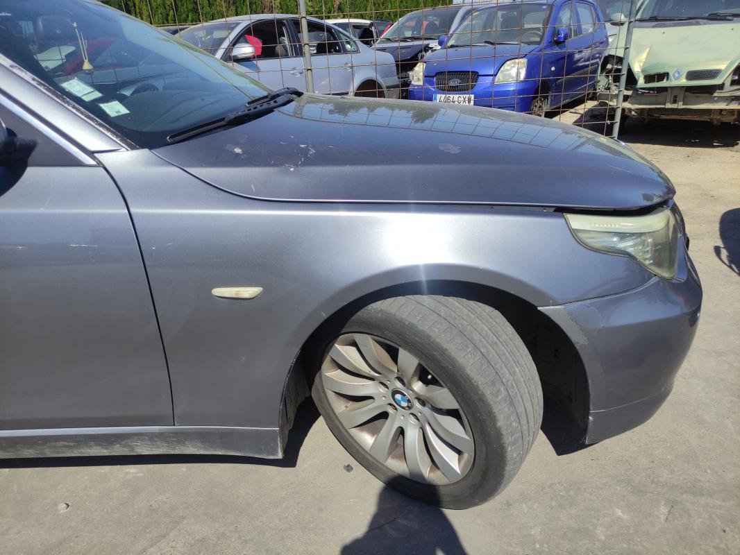 Aleta delantera derecha Bmw Serie 5 (E60, Versión 2007) 520d (177 cv) Automatico