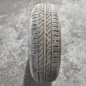 Nuemático Achilles 175/70R14.