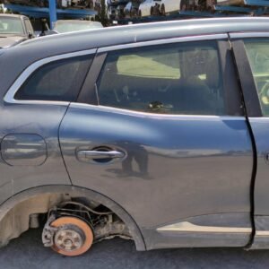 Puerta trasera derecha Renault Kadjar 1.5 Energy dCi (110 cv) Eco