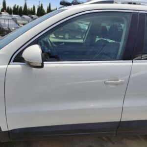 Puerta delantera izquierda Volkswagen Tiguan (Versión 2011) 2.0 TDI (140 cv) 4MOTION DSG