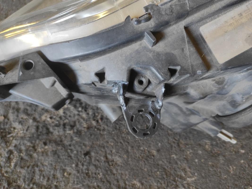 Faro derecho Citroen C4 I Hatchback (Fase II, 2008) 1.6 HDi (109 cv) - Imagen 5