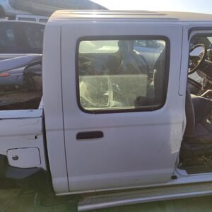 Puerta trasera derecha Nissan Pick UP (D22) 2.5 Di 4WD King Cab (133 cv)