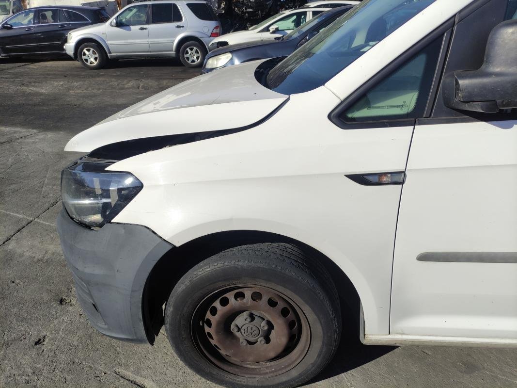 Aleta Delantera Izquierda Volkswagen Caddy IV Monospace 2.0 TDI (75cv)